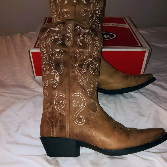 Women's Justin boots - Picture 12 of 15